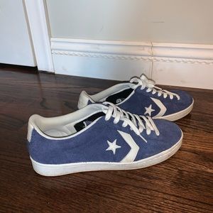 Converse One Star Sneakers
